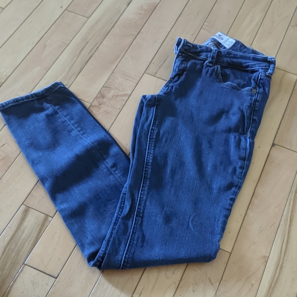 2 for $20, Hollister Skinny Jeans
